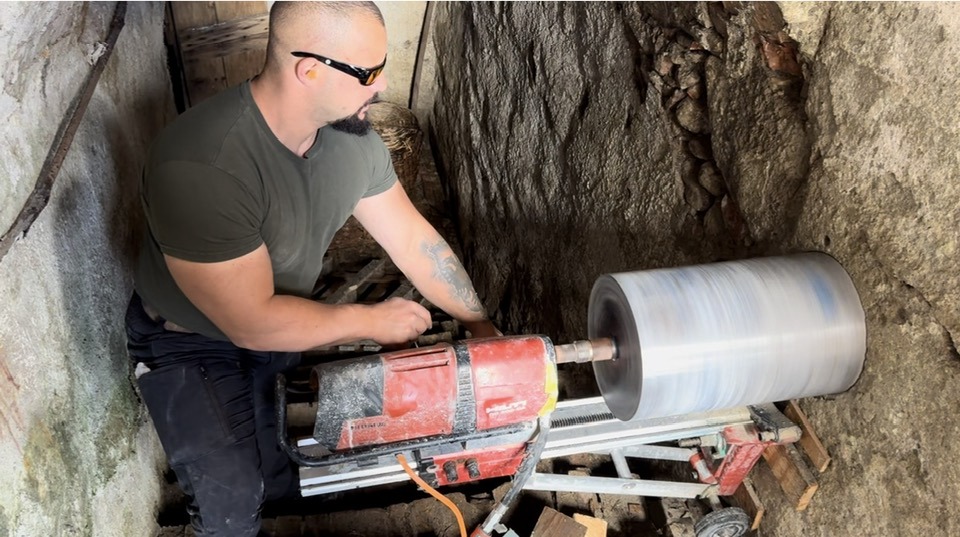 585290306_10238870230885192_5059672351832236913_n